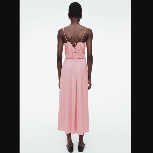Rose pink gathered-waist midi sundress - Picture 5 of 7